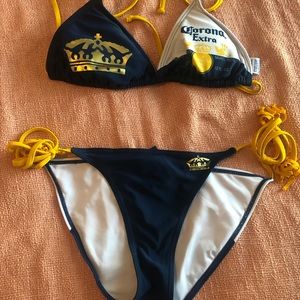 Corona bikini